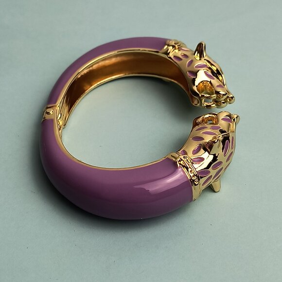 Statement Chunky Glaze Hinged Cuff Bracelet Double Wolf Head Purple Gold… - Picture 8 of 8